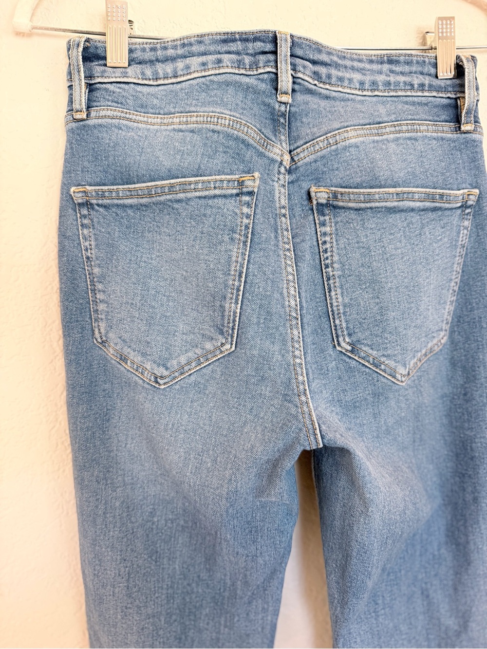 Zara High Rise Skinny Jeans Light Wash Ankle Slit Size 4 - Picture 5 of 6
